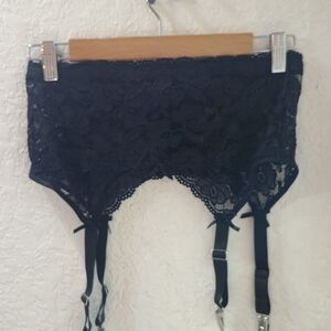 Black Lace Garter Belt Women Size 8-10 Medium